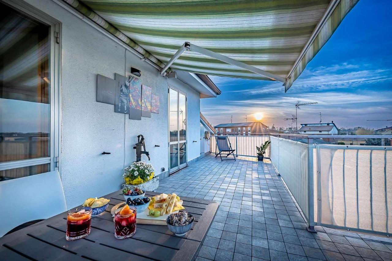 Il Terrazzo Sul Tramonto Apartment Bastiglia Exterior photo