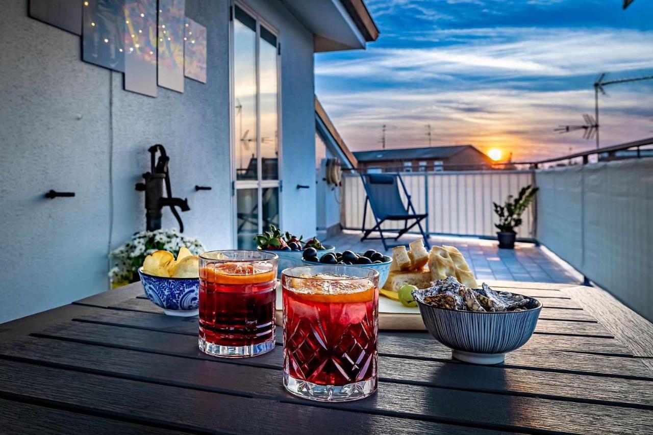 Il Terrazzo Sul Tramonto Apartment Bastiglia Exterior photo