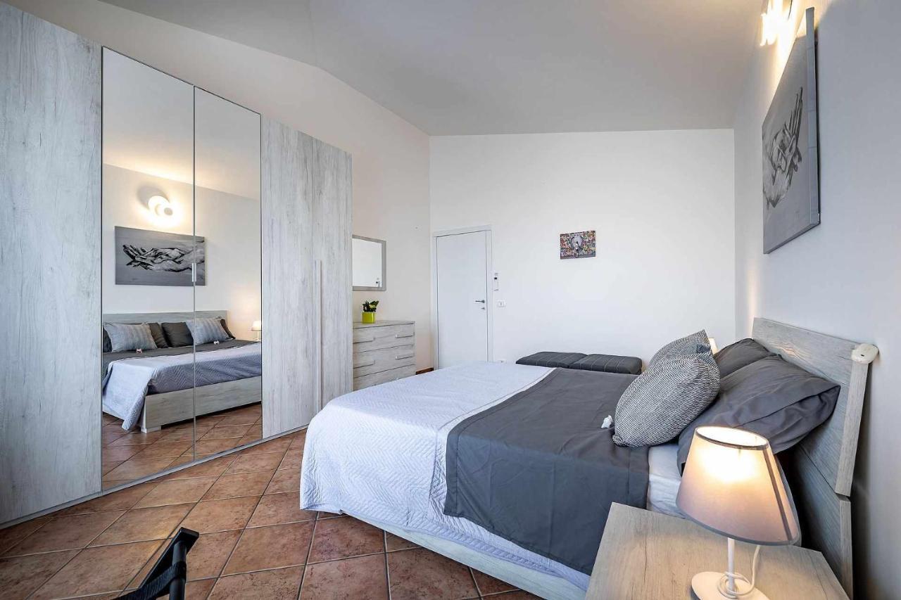 Il Terrazzo Sul Tramonto Apartment Bastiglia Exterior photo