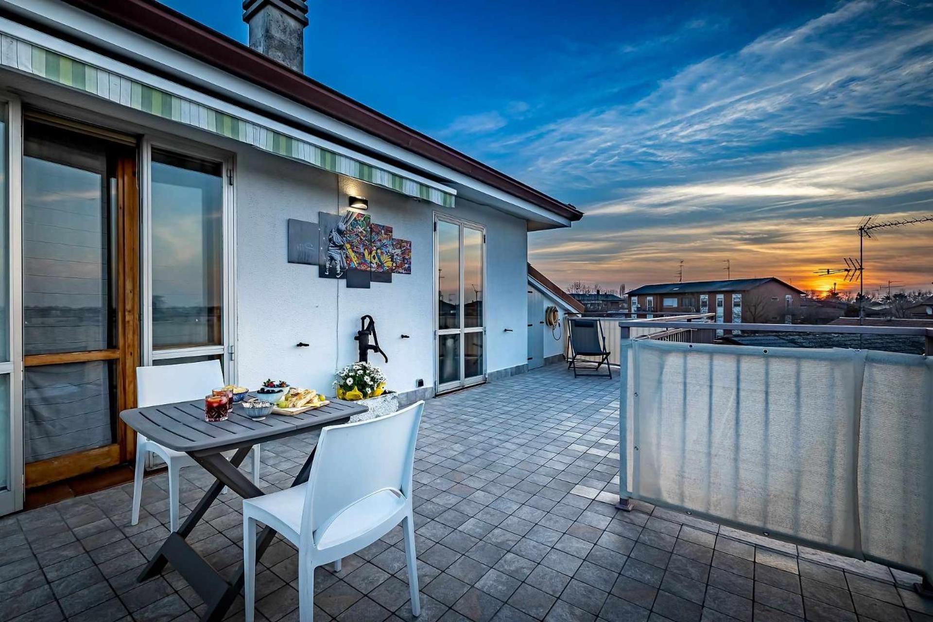 Il Terrazzo Sul Tramonto Apartment Bastiglia Exterior photo