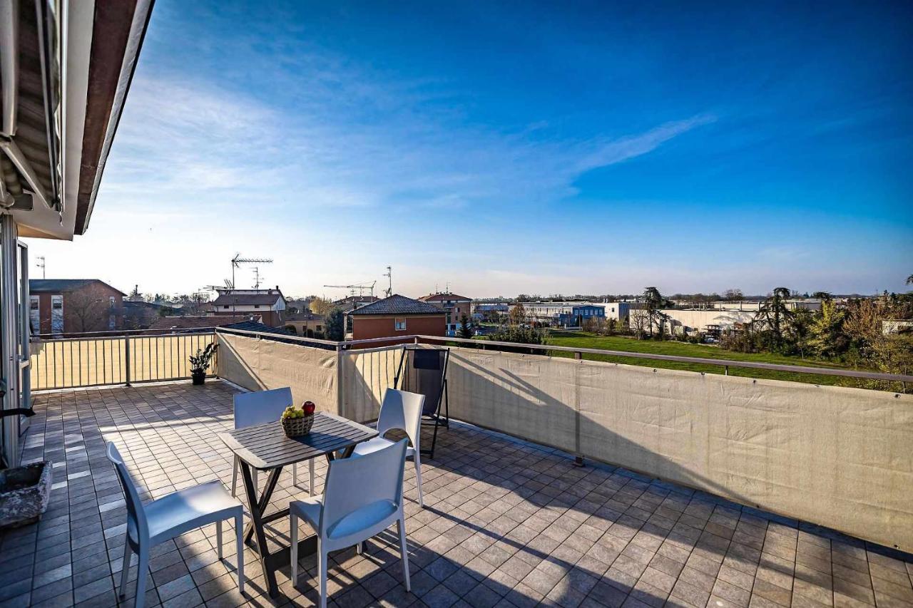 Il Terrazzo Sul Tramonto Apartment Bastiglia Exterior photo