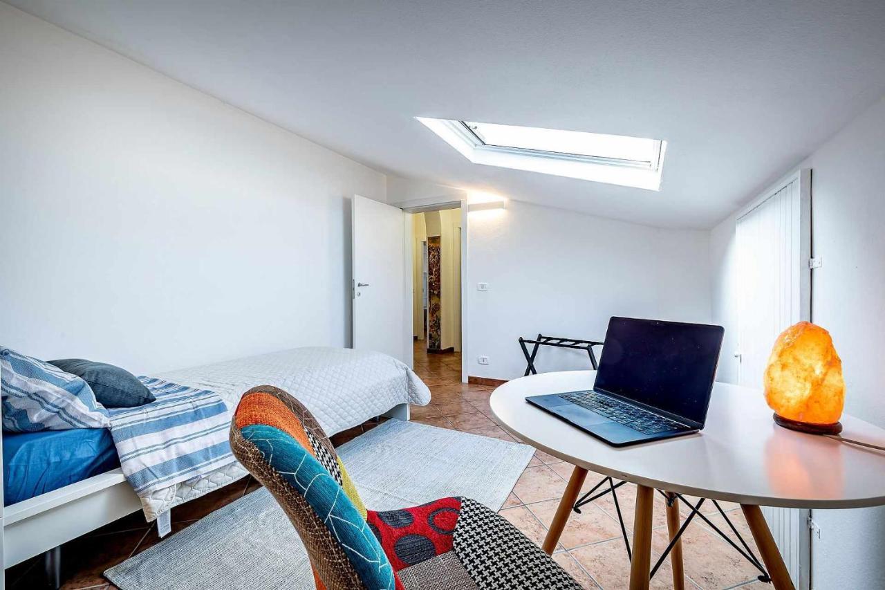 Il Terrazzo Sul Tramonto Apartment Bastiglia Exterior photo